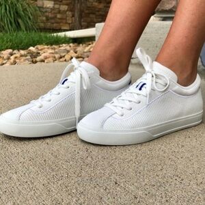 Rothys The Lace Up Sneaker Womens Size 10 Knit Comfort Shoes White